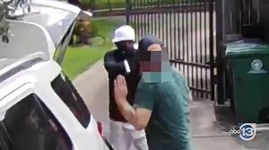 Couple robbed in southwest Houston while unloading from trip, HPD says