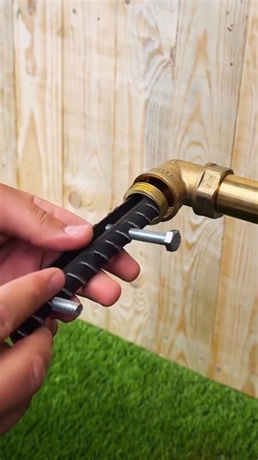This Genius Metalworking Trick Removes Broken Parts From Inside Iron Pipes! 👍 #craft #handmade