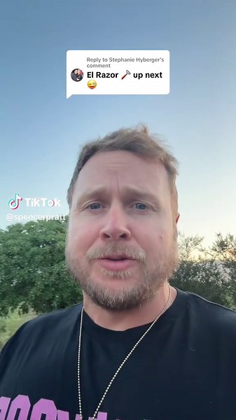 Explore the Fun Side of Razor: A 1942 Legend