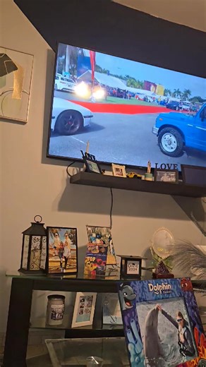 Carly Nieves on Reels