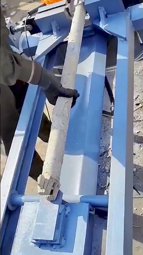 Scaffolding Pipe Cleaning Machine – A Fast Way to Remove Dried Mortar
