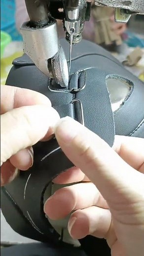 👞 Master Level Shoemaking | The Secret to Perfect Stitches #industrialpower #engineering #industrial