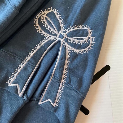 Bow Embroidery Design, Side Bow Machine Embroidery File, 5 size, Instant Download.