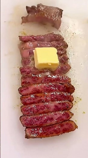 Perfectly Sliced A5 Wagyu Steak | Juicy & Melt-in-Your-Mouth Experience 🥩🔥 #wagyusteak