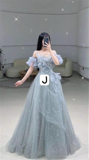 choose your name first letter and favourite dress