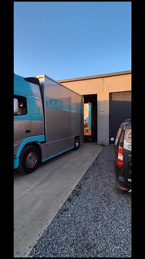 A la lumière du jour elle est encore plus belle !! | Charles Custom SRL