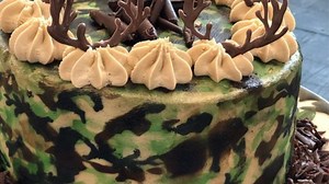 How To Make A Camo Cake With Icing - Easy 5 Shade Cake