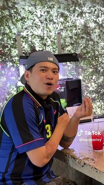 Giày 18K cho người lạ #18ngan1chuyendi #beolowball #sneakers #viral #xuhuong