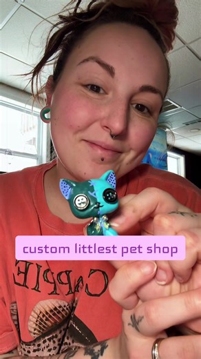 my 1st two custom lps #lps #littlestpetshopcommunity #littlestpetshopcollector #lpstiktok #customlps