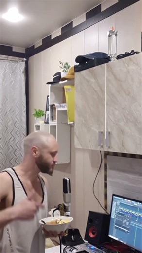 День X - новый трек... басс.скоро...