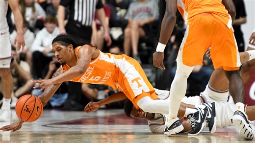Tennessee basketball moves up to No. 1 seed in NCAA Tournament with Alabama win