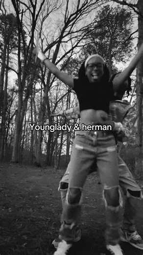 🫧 (@prettypiscesprincesss)’s video of video of young man and young woman dancing