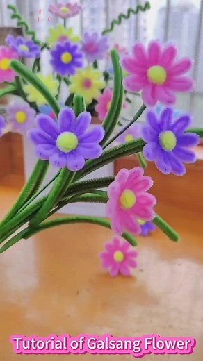DIY Fuzzy Wire Flowers Tutorial