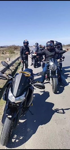 Vidéos de cheb_samir_rai (@cheb_samir_rai) avec Gaw El Banat - Mohamed Ramadan & RedOne & Nouamane Belaiachi