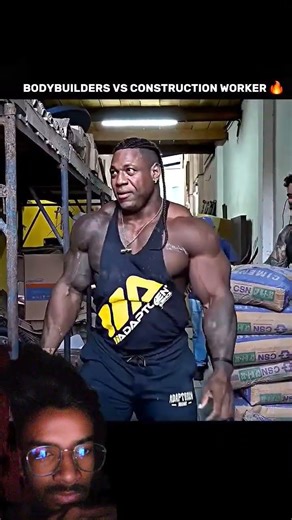 BODYBUILDER VS WORKER ⚠️ #viral #strenth
