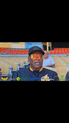 MIGUEL TEJADA RESPONDE atrevido cuestionamiento de un FANÁTICO. El querido jugador de la patria Dominicana Miguel Tejada interactua con nosotros sobre el futuro inmediato del equipo Águilas Cibaeñas y sobre su experiencia como dirigente en México. Un fanático lo aborda sobre ña pregunta del momento, por que aun no ha dirigido en la ñiga Dominicana de Béisbol LIDOM, ESCUCHEMOS SU RESPUESTA. Gracias arroz dos pinos @coopearroz Los Jeans perfectos @nauvaljeans Desde el corazón del país @cementoscib