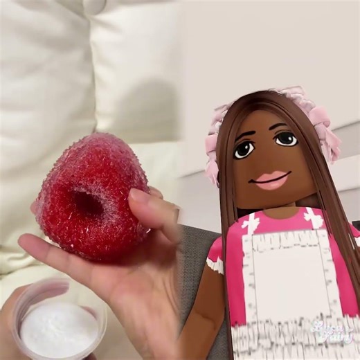 💗 School Love Patricia As A Maid, She s Stealing My New BF 🏡 Roblox Story #roblox #shorts