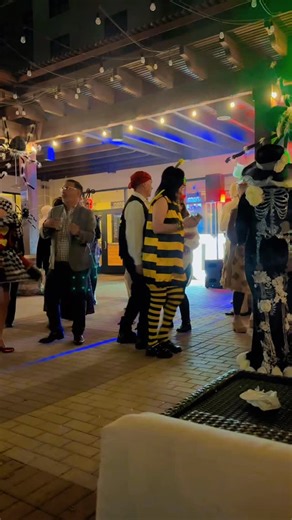 Sally’s Annual Halloween Party #sociallifemagazine #goodtimes | Odette Macdonald