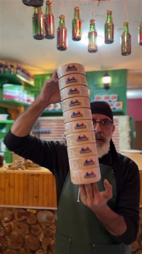 King’s Brie Pizza: A Taste of Lebanese Inspiration