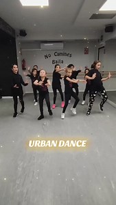 🔥 ¡Nuevas clases de Danza Urbana para todas las edades y niveles! 🔥 🎶 Urban Kids 🎶 Urban Teens 🎶 Urban Junior & Senior Si quieres aprender, mejorar y disfrutar bailando, ¡este es tu momento! 💥 Escríbenos por DM 📩 y únete a la familia urbana. 💻https://cristinacortesflamenco.com/ - - #DanzaUrbana #UrbanDance #BailaConNosotros #UrbanKids #UrbanTeens #UrbanJunior #UrbanSenior #ClasesDeBaile #BailaYSiente | Cristina Cortes Flamenco