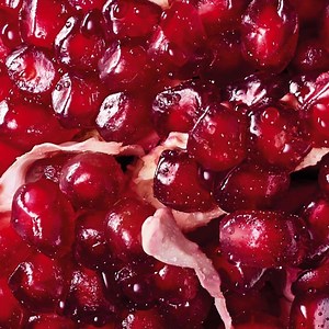 4.4K views · 19 reactions | What´s hiding here? Can you recognize the fruit? 樂 | RAUCH Juice Bar | Facebook