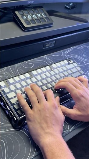 Would You Use a Keyboard Made by Aliens? 👽 | Gravastar Mercury K1 Review