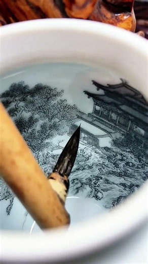 Jingdezhen's Artisans: Unveiling the Magic of Hand-Painted Porcelain