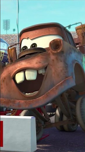 Lightning McQueen's New Crew Chief! | Pixar Cars