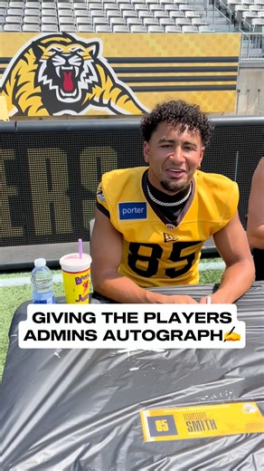giving the players the autograph they really want ✍️💀 | Hamilton Tiger-Cats