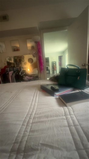 Simone (@chrstncmpn.ai)’s videos with original sound - Simone