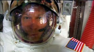 RAW: Astronaut finds water inside helmet after spacewalk