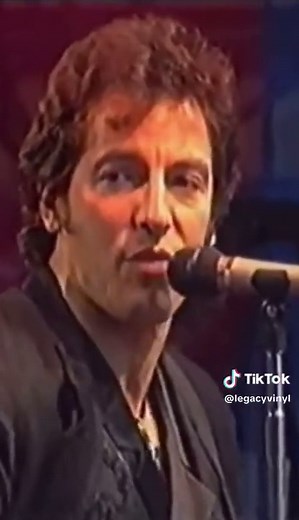 Bruce Springsteen - Tunnel of Love (Live In Copenhagen, 1988) #tunneloflove #brucespringsteen #springsteen #estreetband #tunneloflovebrucespringsteen #brucetheboss #brucespringsteenandtheestreetband #brucespringsteenconcert #brucespringsteenlive #80s #80srock #80smusic