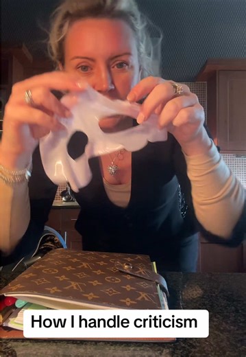 Handling Criticism: Transforming Feedback into Growth