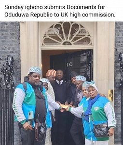 2.6K views · 68 reactions | Chief Sunday Igboho has successfully led Oduduwa Republic people to submit papers of separation with Nigeria at UK prime minister downings office. After Chief Sunday Igboho was fully inaugurated as the commander of the entire Yoruba Oduduwa territories .. Currently many Monarchies in Yoruba have been ordered by Fulani hedmerns to relocate & face kpai | Lawube | Facebook