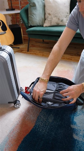 Weekend getaway? Cross-country adventure? Wherever you’re headed, Staples makes packing EASY. 🧳⚡ ✅Keep your devices powered with the Helix portable power bank ✅Stay organized with Travelon soft packing cubes ✅Spot your suitcase fast with Austin House luggage tags Because hitting the road should feel like a vacation—not a checklist. Find your travel must-haves in-store or online at staples.ca #StaplesCanada #WorkLearnGrow #RoadtripEssentials #TravelMustHaves | Staples Canada