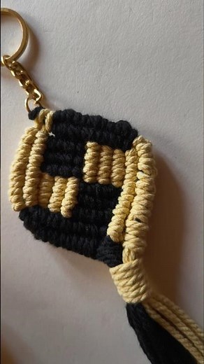 DIY Macrame Keychain tutorial |Step by step for beginners | Boho style #diykeychain #macramekeychain