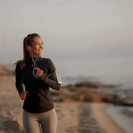 Start Your Morning with Immune Support! Give your body the boost it deserves with Power Health Vitamin C with Citrus Bioflavonoids 1000 mg. A simple addition to your morning routine that helps keep you feeling energised and supported every day. ✨ Benefits: 🍊 Supports normal immune system function 🍊 Helps protect cells from oxidative stress 🍊 Supports skin health & collagen production 🍊 Helps reduce tiredness and fatigue 📌 Best time to take: With breakfast for daily immune support. #MorningW