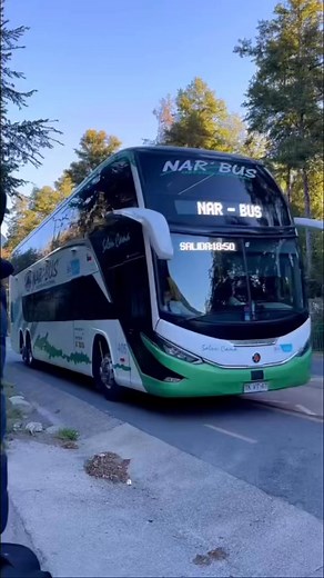 🌿✨ ¡Tu aventura a Huilo Huilo comienza con Nar Bus! ✨🌿Ingresa a www.narbus.cl y asegura tu pasaje para disfrutar de una escapada a este destino increíble. Déjate sorprender por su magia y vive una experiencia única. Lo mejor de todo: viajarás seguro y cómodo en nuestra nueva flota de buses. 🚌💨⚠️ Recuerda comprar con anticipación, los pasajes se agotan rápido. ¡No te quedes fuera! 🎟️🔥#ViajaConNarBus #HuiloHuilo #TuPróximaAventura | Narbus Internacional