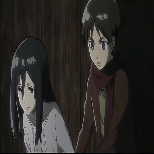 Attack On Titan, Eren saves Mikasa #anime #attackontitan #eren #mikasa #animesw7