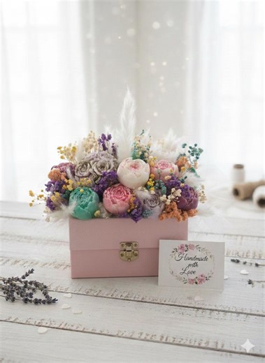 Candle - Floral Gift Box - Etsy