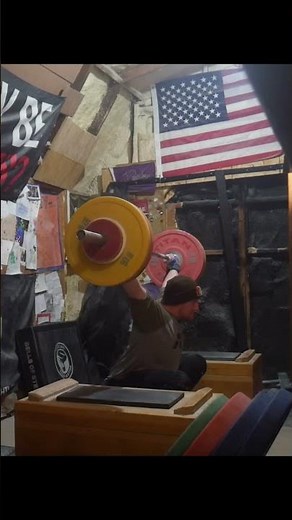 115 kg / 253 lb - Block Snatch
