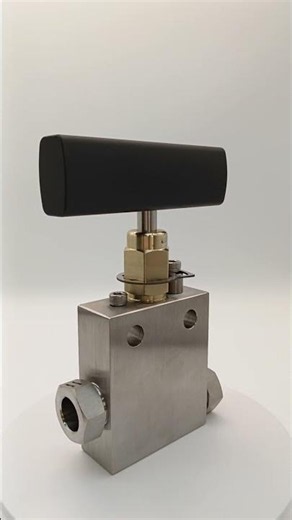 Heavy Duty High Pressure Needle Valve | Zero Leakage Industrial Fluid Control Valve