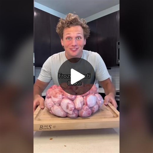 He's losing it. #meme #comedy #cameraman #badcooking | camera man