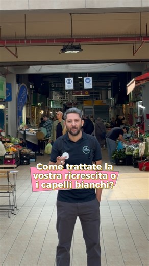 Cosa succede se ricevi un invito last minute, e hai la ricrescita? Lo abbiamo chiesto durante il nostro ultimo Academy on Tour✨ Il Mascara Capelli Temporary Hair Touch-Up è il segreto per coprire i capelli bianchi in un attimo e sentirti sempre in ordine, ovunque tu sia. Scopri le 4 nuance a questo link! https://herbatint.com/collections/mascara-capelli | Herbatint Italia