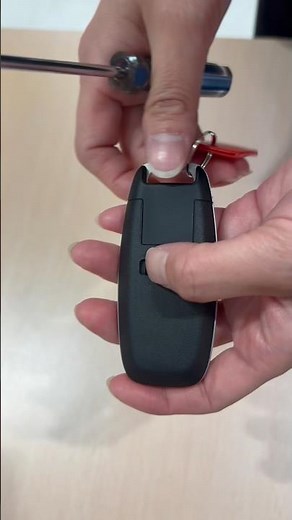 インテリジェントキー電池の交換の仕方。分かるようで分からないそんなお悩みを解決‼️ #いこうよ日産