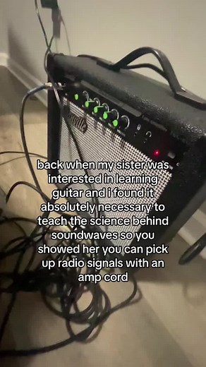 Learn Guitar Easily: Pick up Radio Signals with Amp | Beginner's Guide