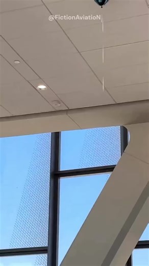 Dad and his daughter were surprised by this airport prop | surprising my daughter