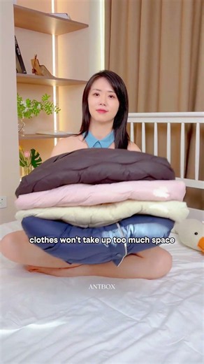 The Smart Way to Store Winter Clothes 🧥#antbox #NYCStorage #spacesavingtips