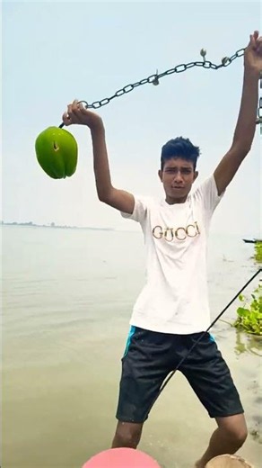Catching fish in the river using a new technique #fishinglife #fishing #viral