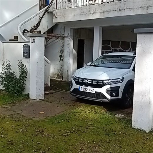 15 reactions · 3 comments | Part 2 welcome to our new house in Spain. This is the outside, lots of work to do - can't wait for Spring / Summer to start enjoying the terrace Follow along for updates on the renovation #newlife #spain #renovation #newhouse #galicia #newbeginings #movingtospain | Esta Vida Retreats - Galicia | Facebook